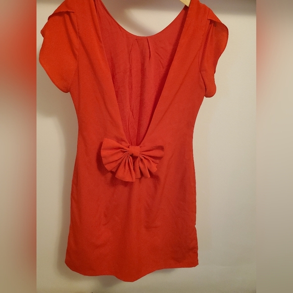 Molly Bracken V shape backless dress. Bow at tge back. Orange / red. Size L. - Picture 3 of 11